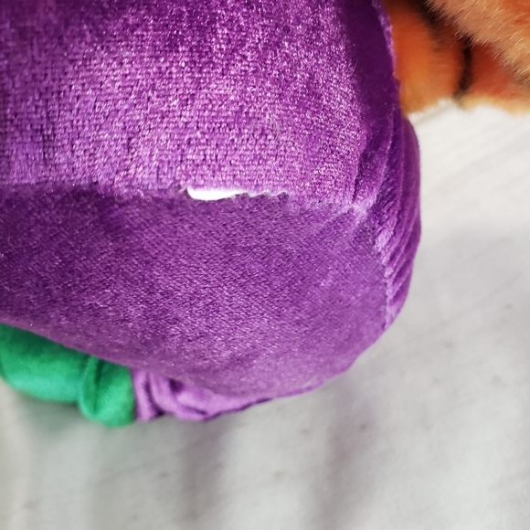 Disney Store Winnie The Pooh Tigger Elf Plush Stuffed Toy Velvet Vintage 12 Inch - Picture 8 of 9